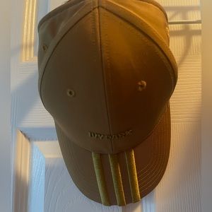 Brown Ivy Park hat
